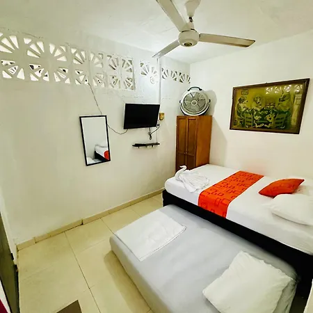 Hotel La Española De Getsemani 3*
